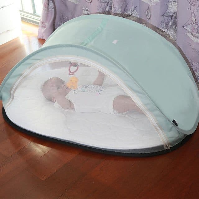 image-Folding breathable mosquito net in bb crib