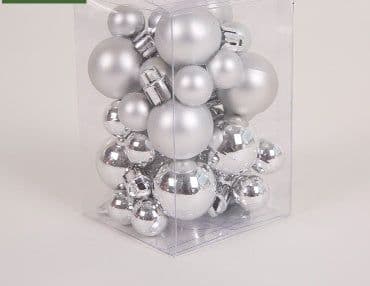 image-Christmas Ornaments Cute Gifts Reindeer Balls Stars Gingerbread Man Christmas Pendant Ornaments Charm