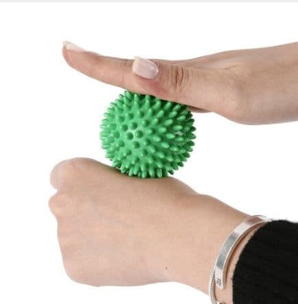 image-Hard thorn massage ball hand holding thorn ball touch training ball pvc acupressure massage ball yoga ball