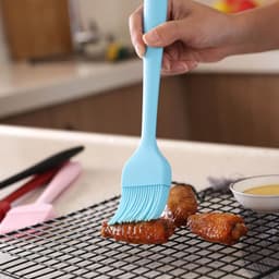 image-6-piece brush spatula