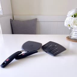 image-Muffin Silicone Spatula Fried Fish Spatula Teppanyaki