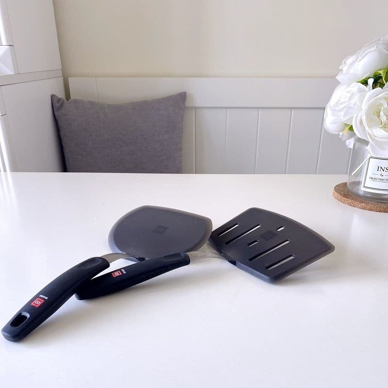 image-Muffin Silicone Spatula Fried Fish Spatula Teppanyaki