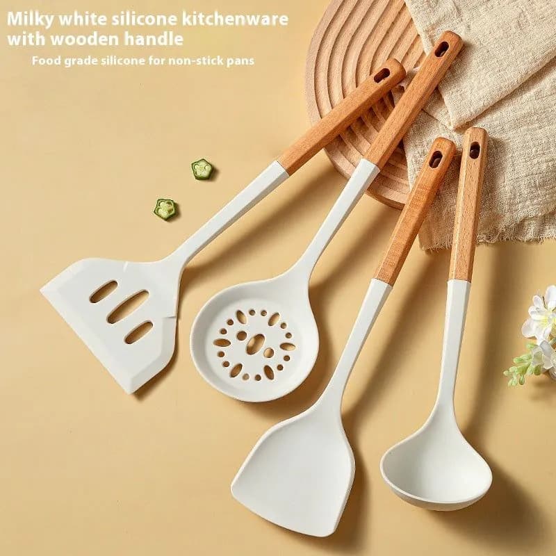 image-Fashion Wooden Handle Silicone Spatula Suit