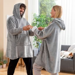 image-Oversized Sweatshirt Blanket with Fleece Lining Swug InnovaGoods