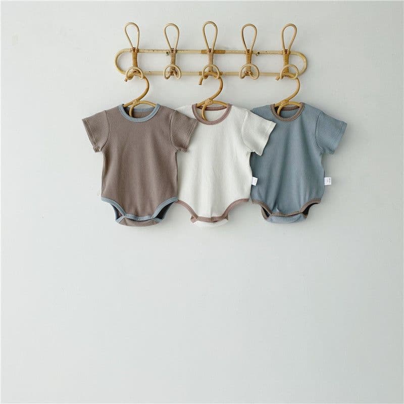 image-Short-Sleeved One-Piece Romper Baby Fart Romper