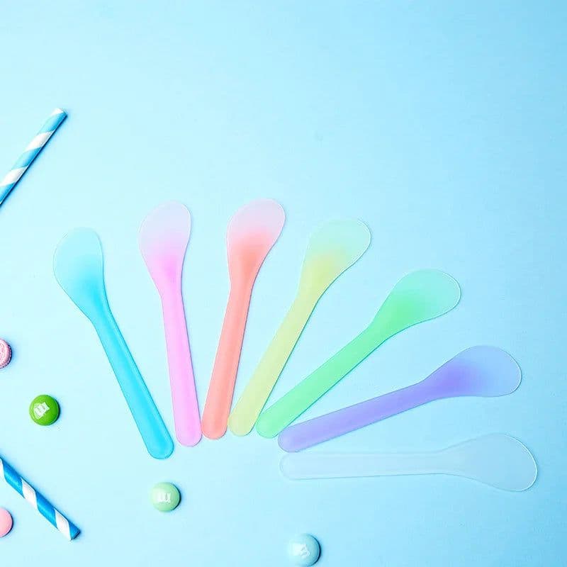 image-30 Pcs/lot Facial Mask Stick Cosmetic Spatula Scoop DIY Face Mask Spoon Beauty Makeup Sticks Mud Mixing Disposable Tools