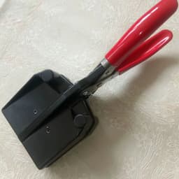 image-Hand Held ID Card License Picture Punch 25x35mm 30x40mm 35x45mm 40mm x 60mm 50x70mm Passport Photo Cutter Rectangle Cutting Tool