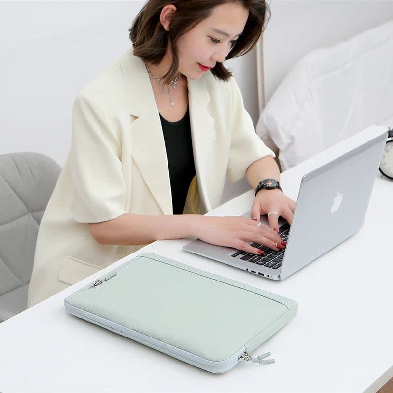 image-New Solid Color Retro Style Busines Laptop Bag For MacBook Air Pro 13 15 13.3 14 15.6 Inch Notebook Simple Fashion Computer Case