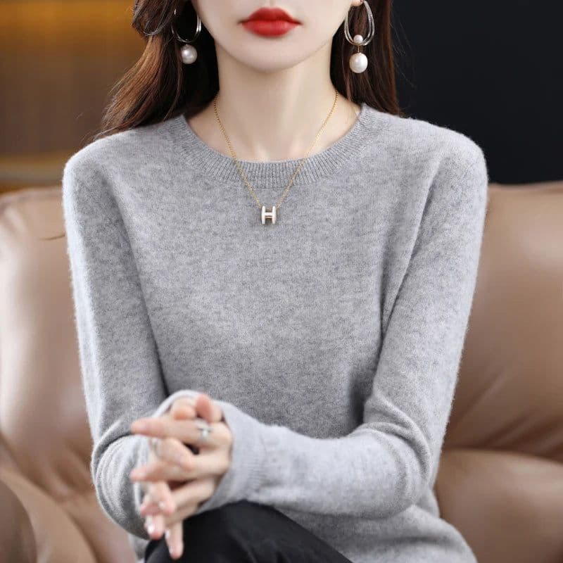image-Women's 100% Pure Wool Cashmere Sweater O-Neck Pullover Knitted Casual Sweater Winter New Long-Sleeved Warm High-Grade Jumper