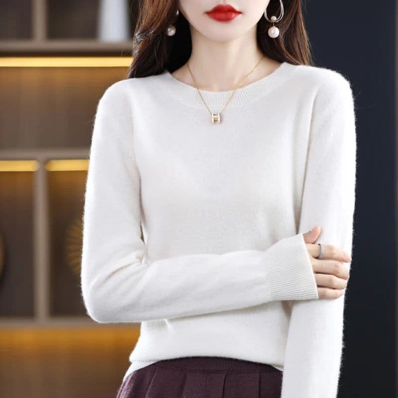 image-Women's 100% Pure Wool Cashmere Sweater O-Neck Pullover Knitted Casual Sweater Winter New Long-Sleeved Warm High-Grade Jumper