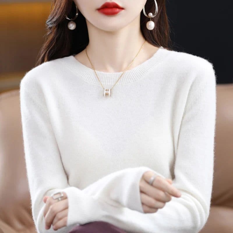 image-Women's 100% Pure Wool Cashmere Sweater O-Neck Pullover Knitted Casual Sweater Winter New Long-Sleeved Warm High-Grade Jumper