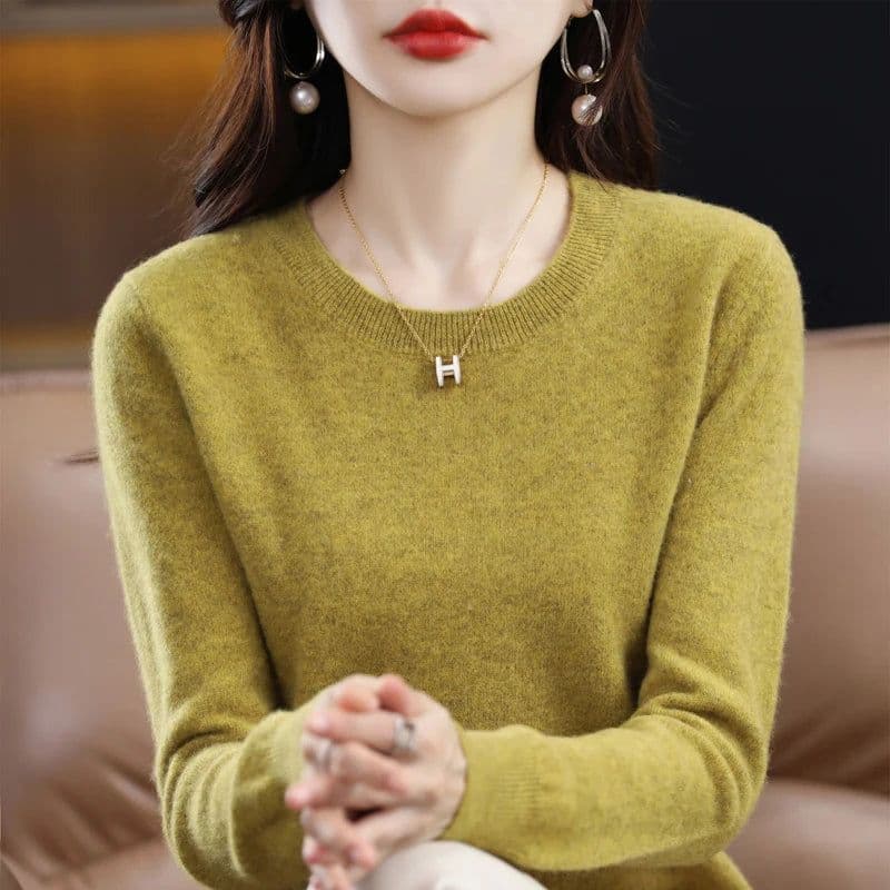 image-Women's 100% Pure Wool Cashmere Sweater O-Neck Pullover Knitted Casual Sweater Winter New Long-Sleeved Warm High-Grade Jumper