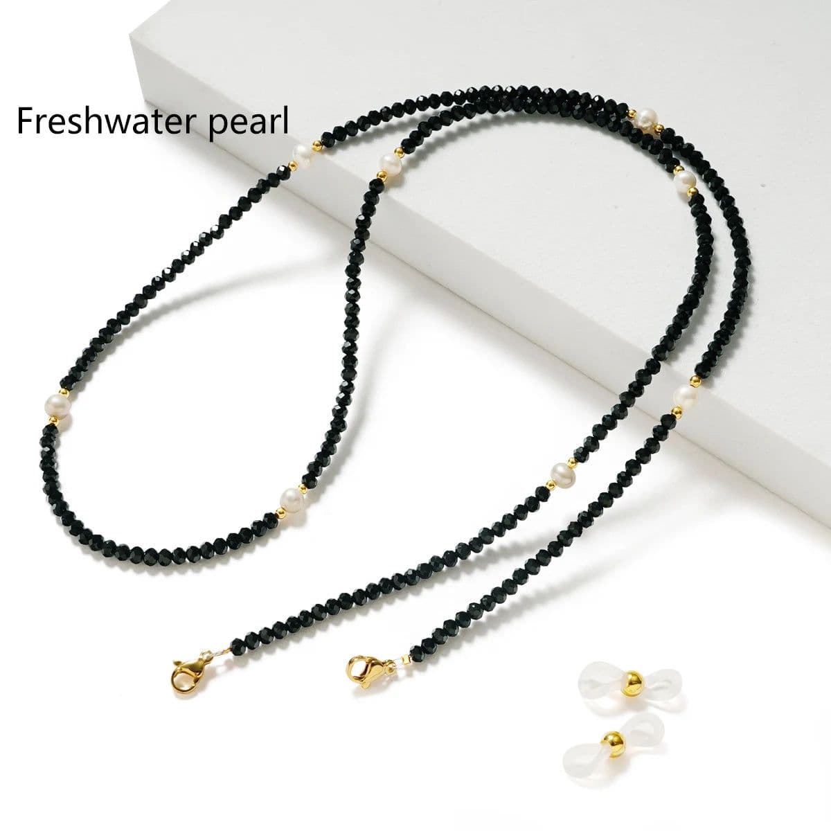 image-2022 New Pearls Sunglasses Chains Gold Eyeglasses Chains Women Sunglasses Holder Necklace Eyewear Retainer Accessories