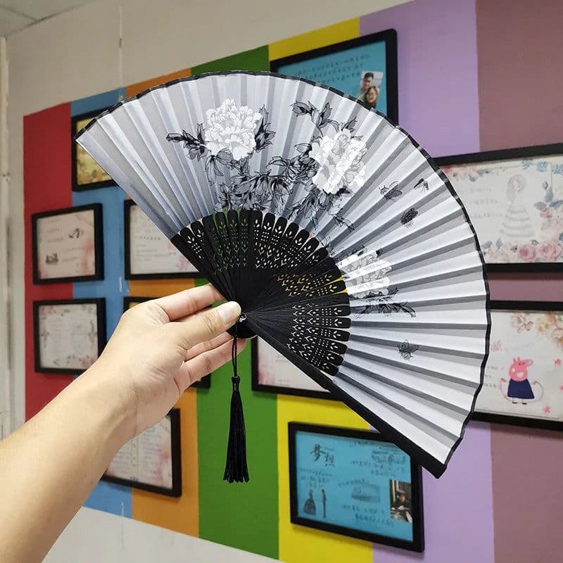 image-Bamboo Fold Hand Fans Wedding Chinese Japanese Fan Children China Antique Folding Fan Gift eventail a main Vintage bambu waaiers