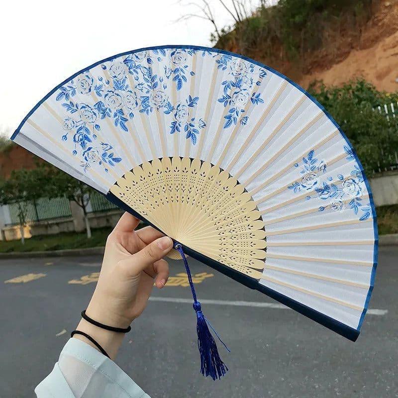 image-Bamboo Fold Hand Fans Wedding Chinese Japanese Fan Children China Antique Folding Fan Gift eventail a main Vintage bambu waaiers