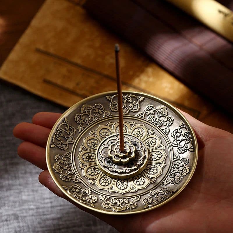 image-Retro Incense Holder Metal Dragon And Phoenix Lotus Incense Burners For Incense Sticks Cone Censer Plate Buddhism Home Decor