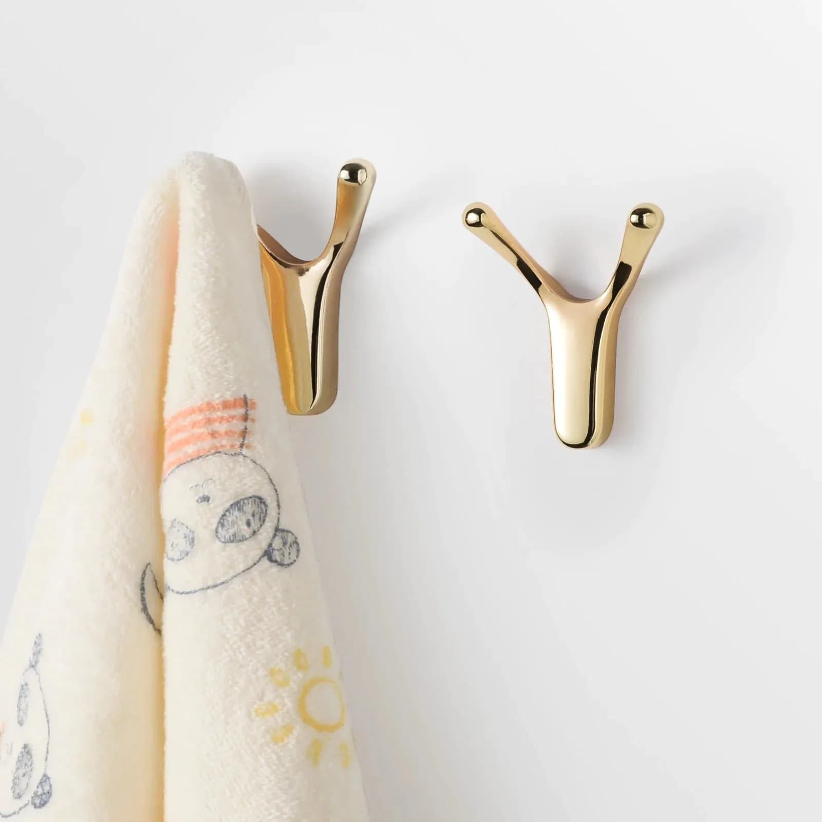 image-SARIHOSY 1/5Pcs Gold Wall Hooks Bathroom Accessories for Towel Coat Key Golden Coat Hooks Y-Shaped Decorative Hook