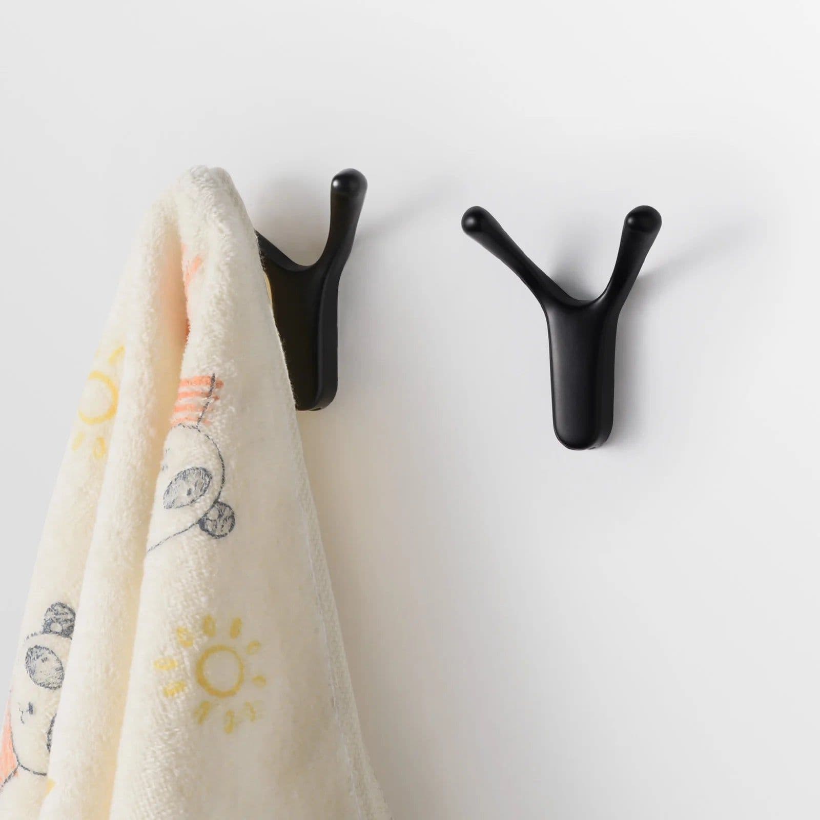 image-SARIHOSY 1/5Pcs Gold Wall Hooks Bathroom Accessories for Towel Coat Key Golden Coat Hooks Y-Shaped Decorative Hook