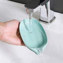 image-Suction Cup Soap dish For bathroom Shower Portable Leaf Soap Holder Plastic Sponge Tray For Kitchen Bathroom accessories