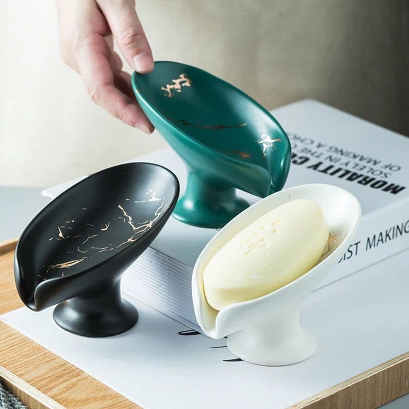 image-Ceramics Leaf Shape Soap Box Drain Soap Holder Box Luxury Bathroom Accessories Supplies Heart Shape Soap Dish Tray Gadgets