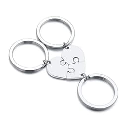 image-Custom Names Heart Puzzle Keychains Engraved Names Puzzled Keychain Stainless Steel keychain