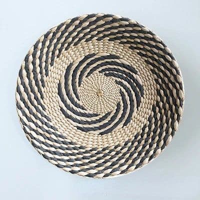 image-Creative Combination Wall Decoration Rattan Grass Weaving Straw Plate for Home Decor Livingroom Bedroom Background Decoration