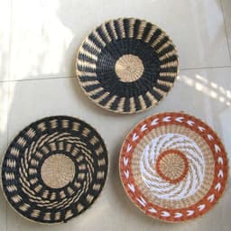 image-Creative Combination Wall Decoration Rattan Grass Weaving Straw Plate for Home Decor Livingroom Bedroom Background Decoration