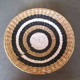 image-Creative Combination Wall Decoration Rattan Grass Weaving Straw Plate for Home Decor Livingroom Bedroom Background Decoration