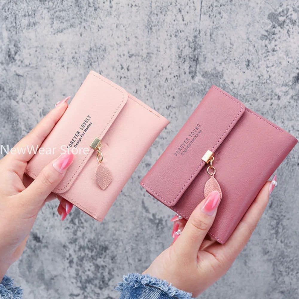 image-Fashion Short Women Wallets PU Leather Women Luxury Tassels Wallet Hasp Small Wallet Trend Coin Purse Ladies Card Holder