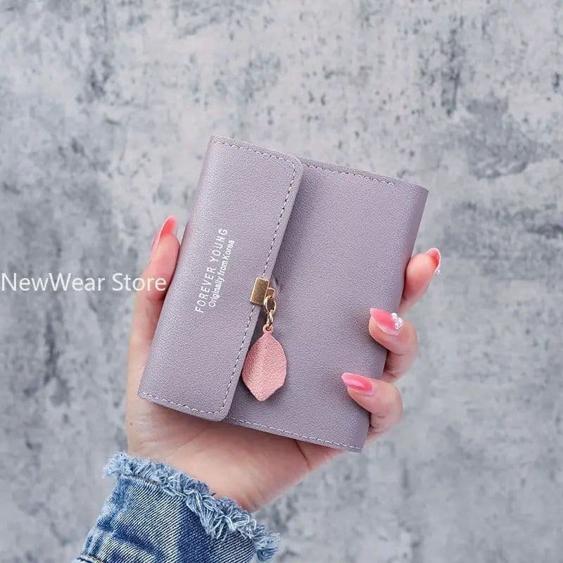 image-Fashion Short Women Wallets PU Leather Women Luxury Tassels Wallet Hasp Small Wallet Trend Coin Purse Ladies Card Holder