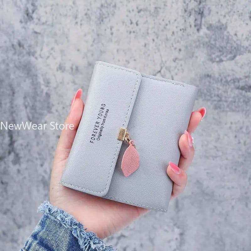 image-Fashion Short Women Wallets PU Leather Women Luxury Tassels Wallet Hasp Small Wallet Trend Coin Purse Ladies Card Holder