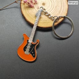image-New Dice Key Chain Metal Personality Dice Poker Soccer Guitar Model Alloy Keychain Gift Car Key Ring 17045