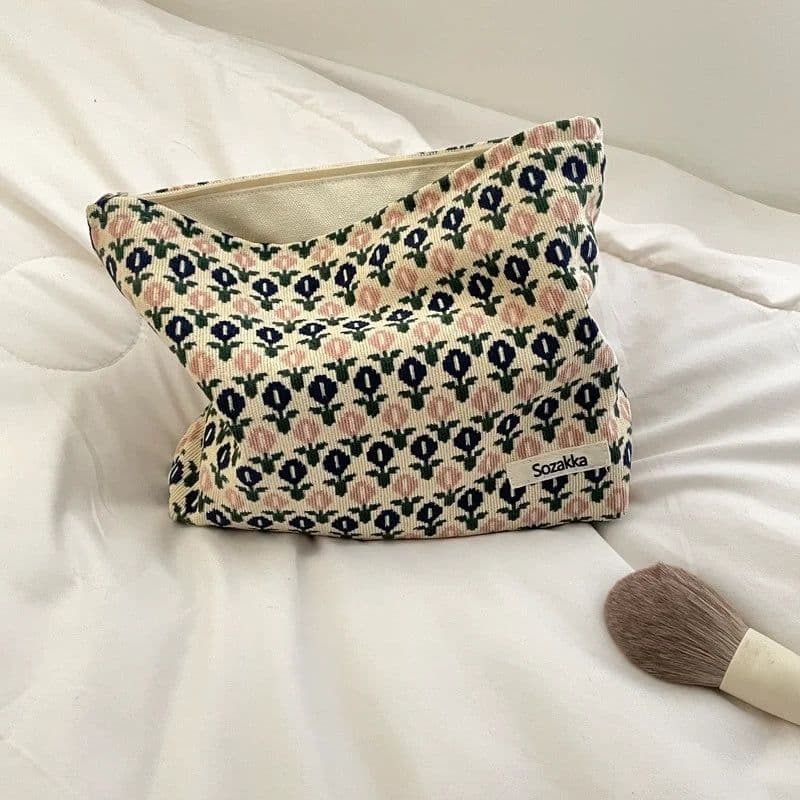 image-Travel Cosmetic Bag Beauty Storage Toiletry Bag Woman Toilet Wash Bag Girl Corduroy Makeup Bag Retro Flower Print Cosmetic Case