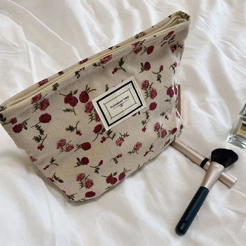 image-Travel Cosmetic Bag Beauty Storage Toiletry Bag Woman Toilet Wash Bag Girl Corduroy Makeup Bag Retro Flower Print Cosmetic Case