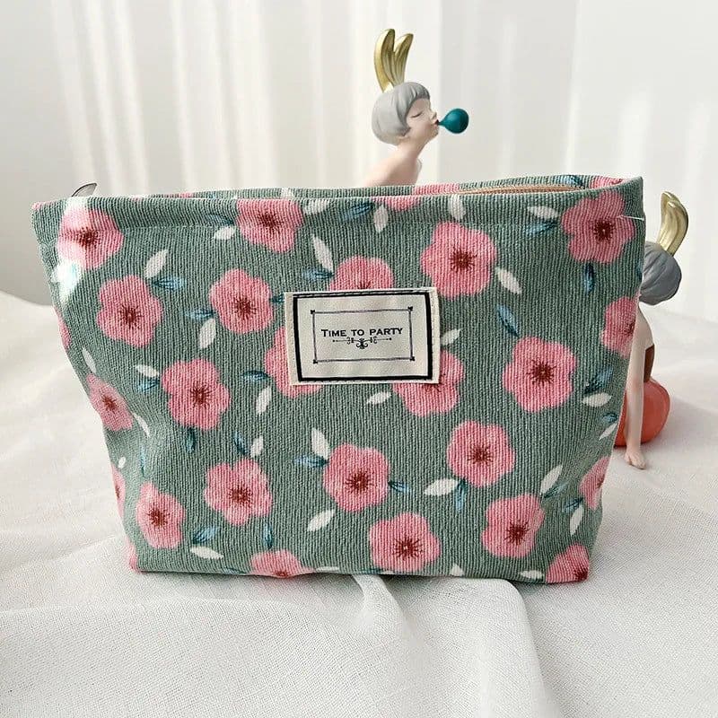 image-Travel Cosmetic Bag Beauty Storage Toiletry Bag Woman Toilet Wash Bag Girl Corduroy Makeup Bag Retro Flower Print Cosmetic Case