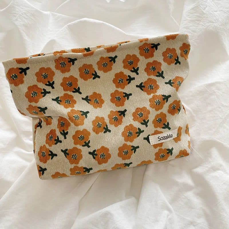 image-Travel Cosmetic Bag Beauty Storage Toiletry Bag Woman Toilet Wash Bag Girl Corduroy Makeup Bag Retro Flower Print Cosmetic Case