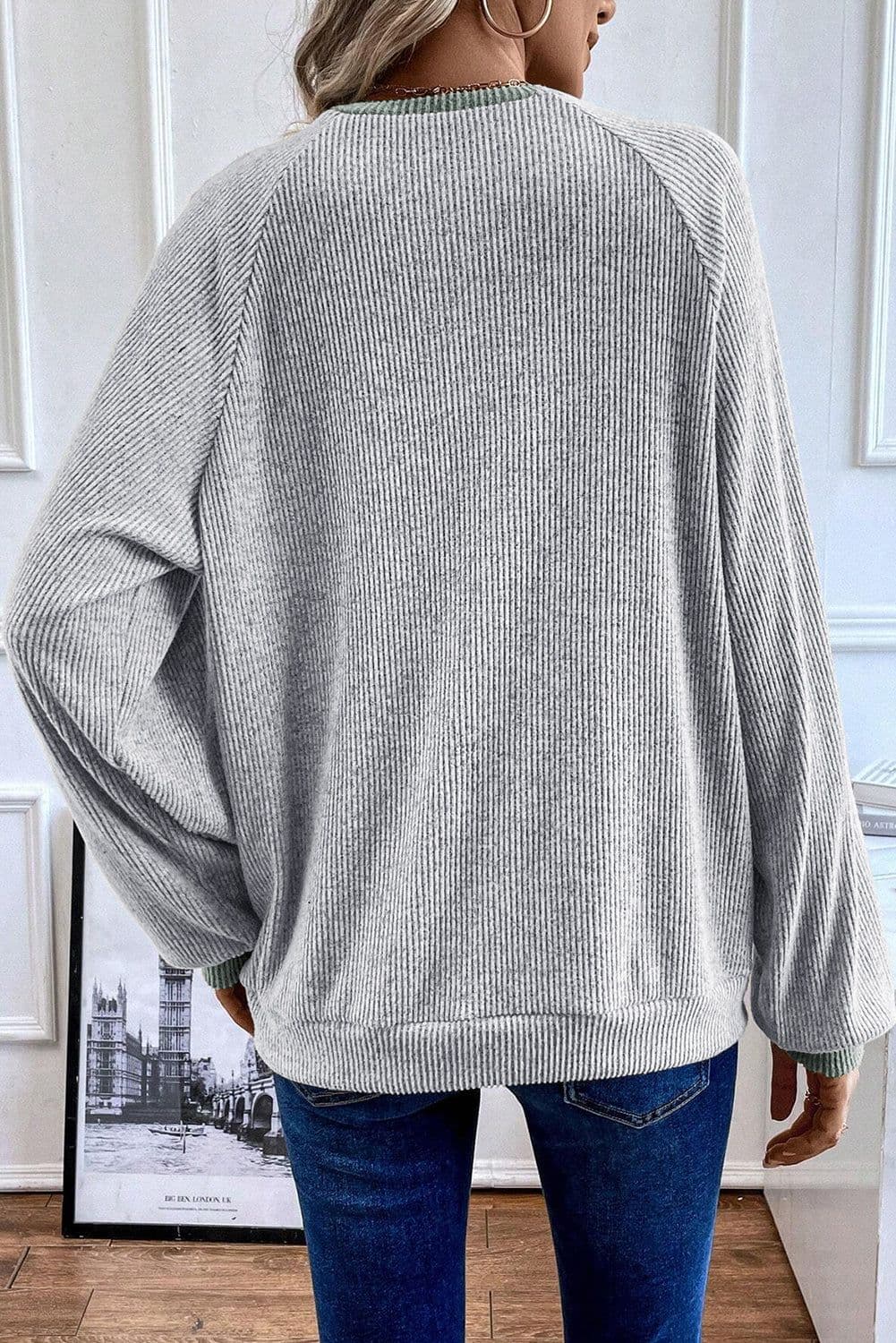 image-Jet Stream Color Contrast Ribbed Loose Fit Long Sleeve Top