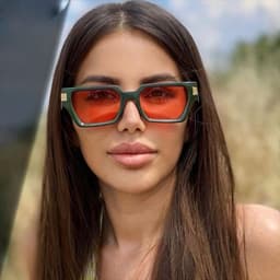 image-Retro Square Sunglasses UV400 Black Frame