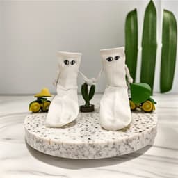 image-Couple Magnetic Holding Hands Socks