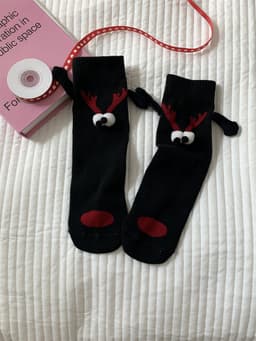 image-Cross-Border Hand-Holding Magnetic Socks for Women