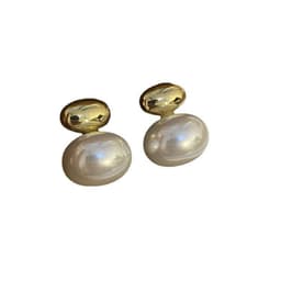 image-French Retro Oval Pearl Earrings