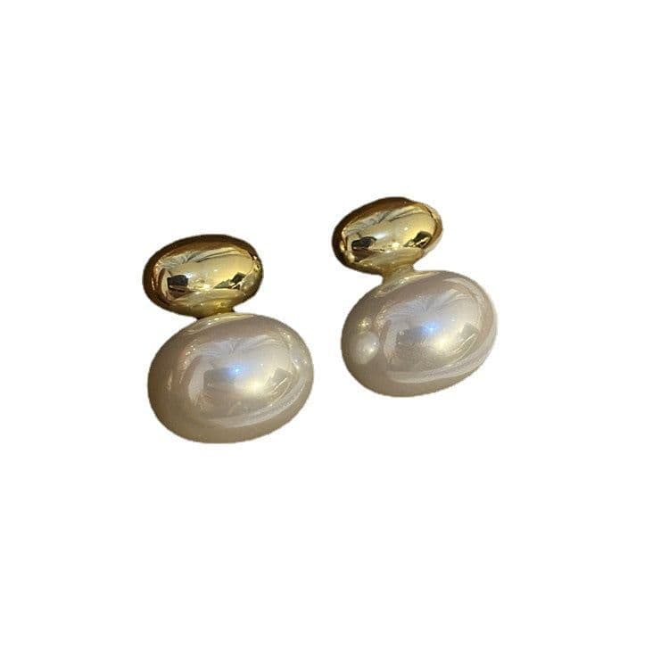 image-French Retro Oval Pearl Earrings