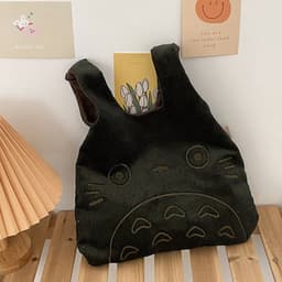 image-Yeyu Toto Plush Tote Bag Dark Green