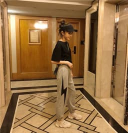 image-Autumn Loose Harem Pants Women's Casual Cropped Pants