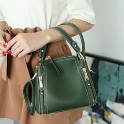 image-Women's Small Black Bucket Bag Single Strap