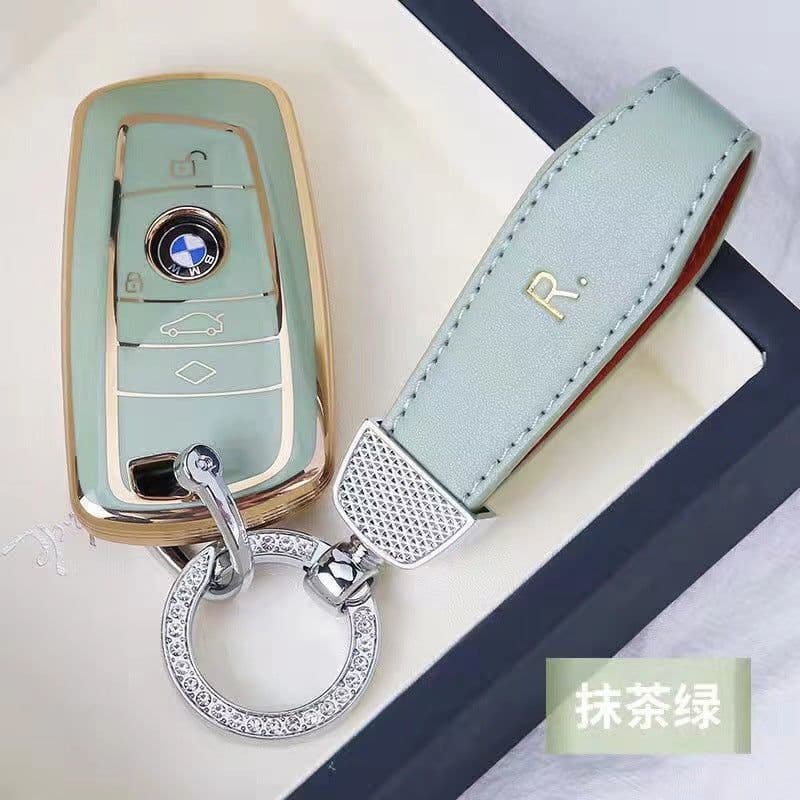 image-Woody Korean Key Chain Bracelet, Gold Buckle