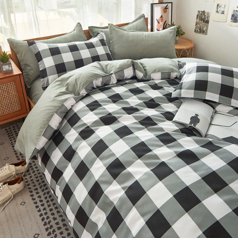 image-Aloe Vera Four-Piece Bedding Set