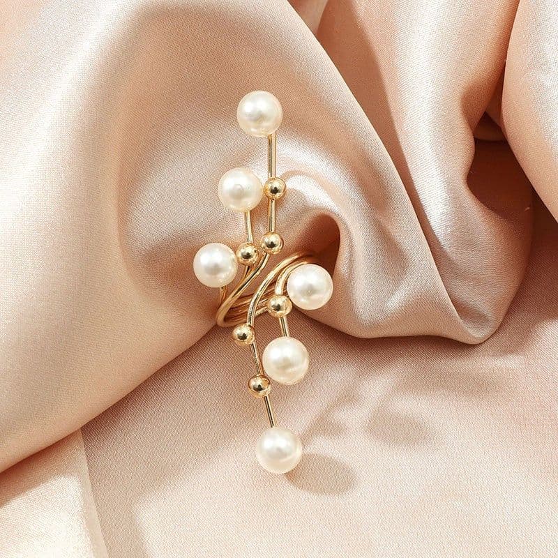 image-European Pearl Geometric Ring