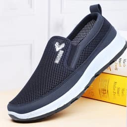 image-Spring Traditional Beijing Cloth Shoes
