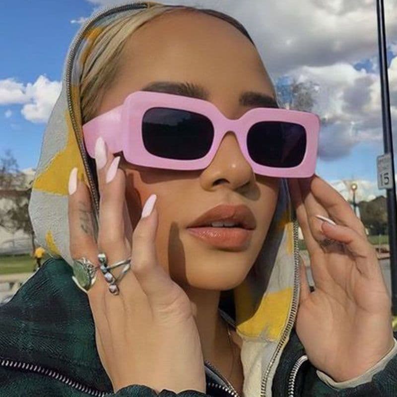 image-Square Frame Sunglasses UV400 Gray Lens